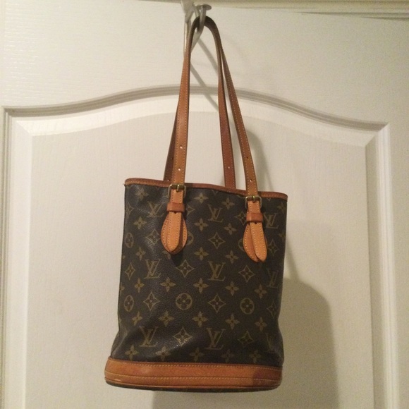 Louis Vuitton small bucket bag - Picture 4 of 5